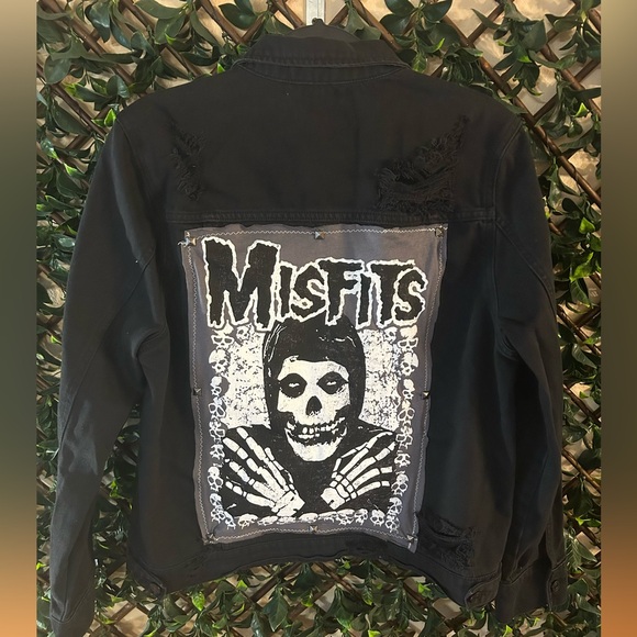UPCYCLED one of a kind, MISFITS Music Denim Jacket - Picture 2 of 6